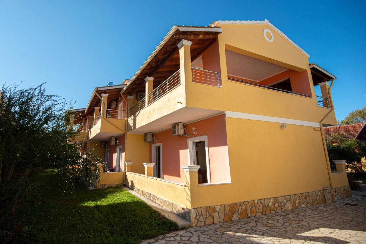John Apartments First Floor Рода Екстер'єр фото